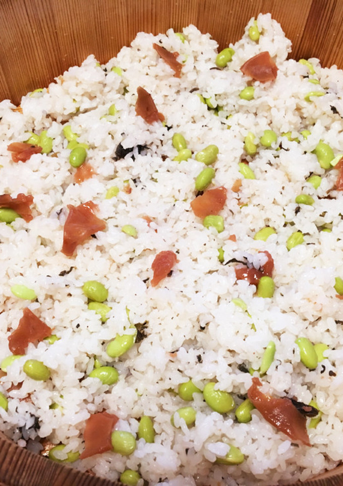 枝豆と梅干しの炊き込みごはん-レシピのメイン写真