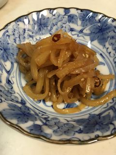 大根の皮でキンピラ-レシピのメイン写真