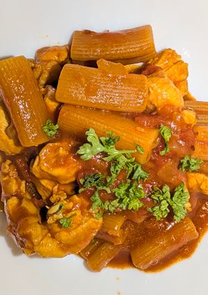 トマトと鶏肉のドライカレー風マカロニ-レシピのメイン写真