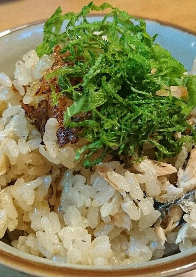 焼いて炊くだけ。さんま炊き込みご飯。-レシピのメイン写真