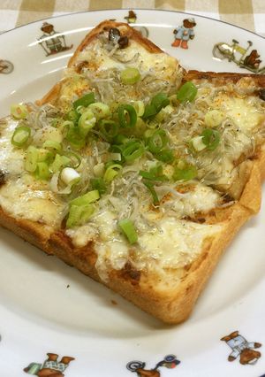 ひしおもろみを使った大人ちりめんピザ-レシピのメイン写真