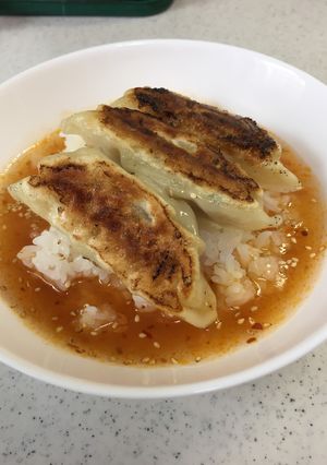 ピリ辛餃子のっけ丼-レシピのメイン写真