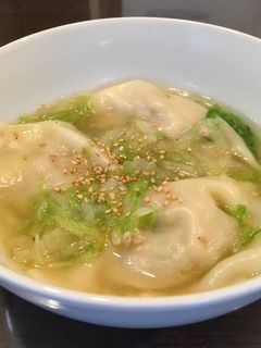 餃子の王将♪生餃子で中華スープ!-レシピのメイン写真