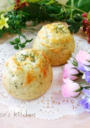 HBで簡単♡ほうれん草のセサミチーズパン-レシピのメイン写真