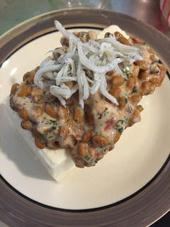 とうふの梅納豆のせ-レシピのメイン写真