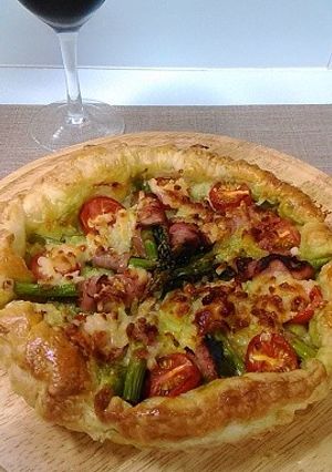 アスパラとトマトと生ハムのパイ♪-レシピのメイン写真