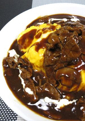 【自慢の味】ビーフシチューオムライス♪-レシピのメイン写真