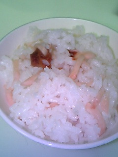 土鍋で簡単夏ご飯☆梅の炊き込みご飯-レシピのメイン写真