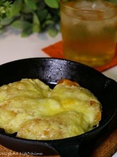 スキレットで餃子のチーズ焼き♡-レシピのメイン写真