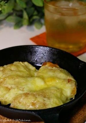 スキレットで餃子のチーズ焼き♡-レシピのメイン写真