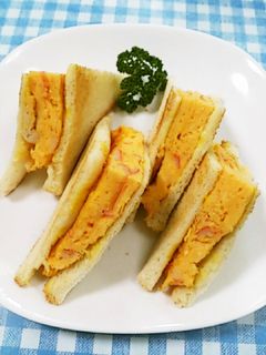 カニカマ入り厚焼き玉子のサンド-レシピのメイン写真