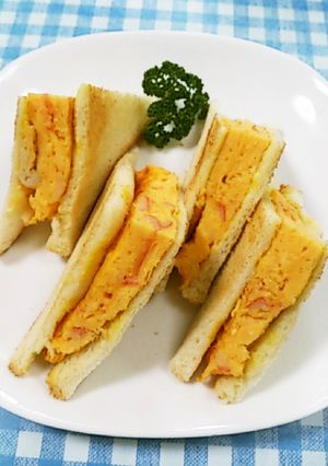 カニカマ入り厚焼き玉子のサンド-レシピのメイン写真