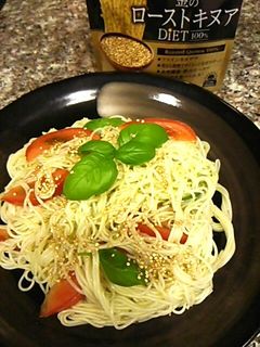 トマトとバジルのパクチー素麺onキヌア-レシピのメイン写真