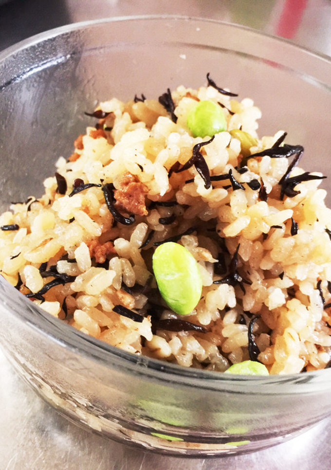 鳥ひき肉と押し豆のひじきの炊き込みご飯-レシピのメイン写真