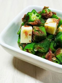 和えるだけ!オクラとチーズのおかか和え-レシピのメイン写真