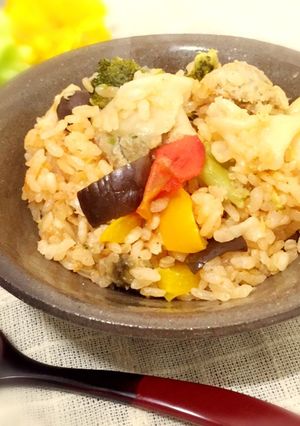 超ごろごろ☆餃子と夏野菜の炊き込みごはん-レシピのメイン写真