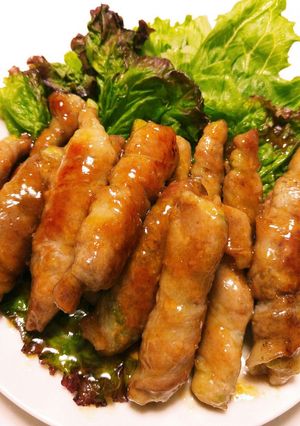 白キュウリで☆パリパリ旨い肉巻きキュウリ-レシピのメイン写真