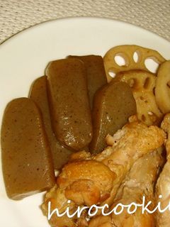 こんにゃくと手羽元のこっくり煮-レシピのメイン写真