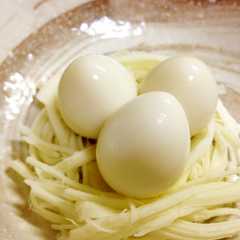 รูปของ さけるチーズで鳥の巣♪
