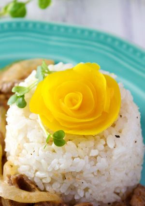 父の日に♡パプリカで黄色いバラ-レシピのメイン写真