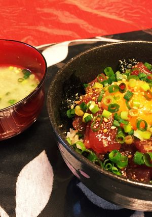 マグロユッケ丼どぉーーーんってだしちゃえ-レシピのメイン写真