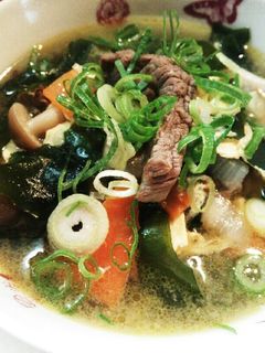 創味シャンタンで食べるスープ♪-レシピのメイン写真