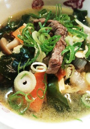 創味シャンタンで食べるスープ♪-レシピのメイン写真
