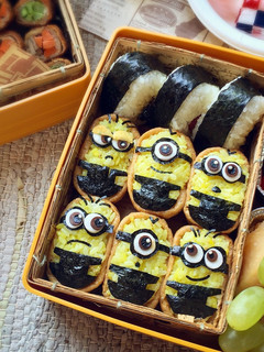 弁当グルー稲荷ミニオン⦿キャラ弁◉運動会-レシピのメイン写真