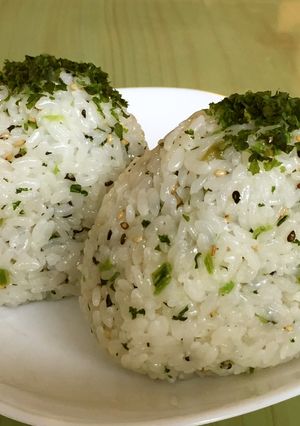 ☆ごま油香る 青菜 おにぎり-レシピのメイン写真