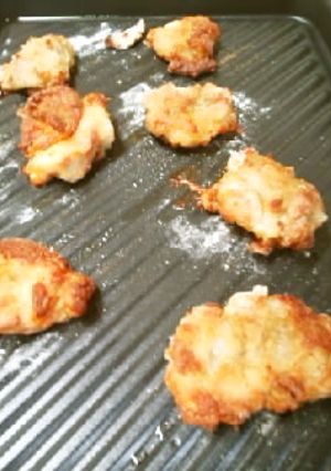 油なしの、揚げない、米粉で唐揚げ-レシピのメイン写真