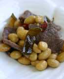 大豆と昆布と牛肉の炊き合わせ