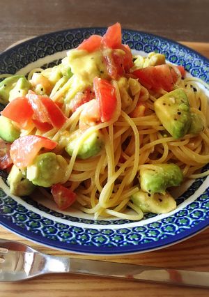 トマトとアボカドの冷製パスタ♪-レシピのメイン写真