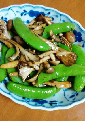 スナップエンドウときのこのバター醤油炒め-レシピのメイン写真