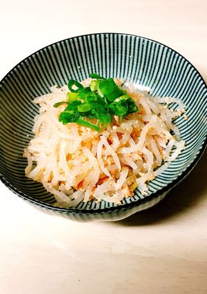 明太子と白滝で簡単小鉢(o☆ω･)o-レシピのメイン写真