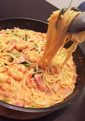 たっぷりえびの絶品トマトクリームパスタ-レシピのメイン写真
