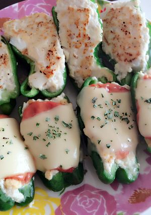 簡単♬ヘルシー♬２種類のピーマンの肉詰め-レシピのメイン写真