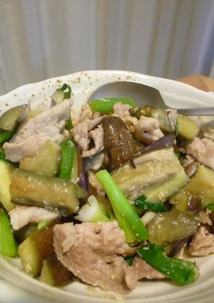 ナスとこま切れ肉のニンニク味噌炒め-レシピのメイン写真