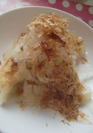 かくれんぼ餃子とオニオンサラダ-レシピのメイン写真