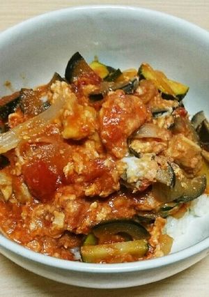 カラフル野菜の親子丼-レシピのメイン写真