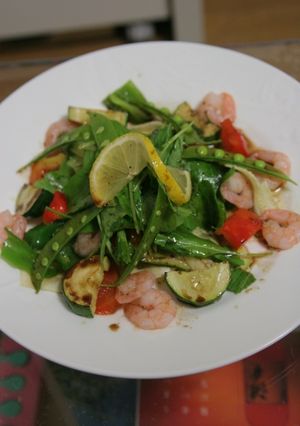 ☆彡えびと野菜のレモンバルサミコサラダ-レシピのメイン写真
