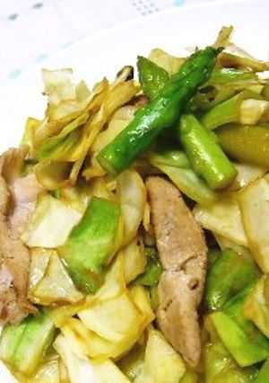 キャベツとアスパラのレモン塩炒め-レシピのメイン写真