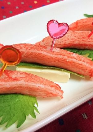 彩りに【クリチとカニカマのピンチョス】♪-レシピのメイン写真
