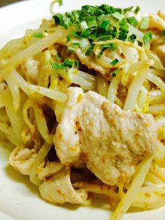 もやしと豚肉のピリ辛ゴマだれ和え-レシピのメイン写真