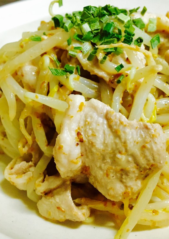もやしと豚肉のピリ辛ゴマだれ和え-レシピのメイン写真