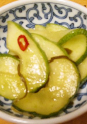 真面目に「青瓜の浅漬け」を作る^^;-レシピのメイン写真