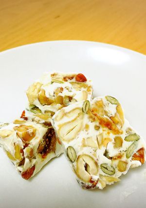 ラク旨！！ナッツ&チーズ！混ぜるだけ♡-レシピのメイン写真