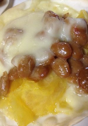 チーズケーキ風！オレンジ&納豆のピザ-レシピのメイン写真