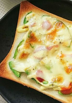 簡単!アボカドトースト(●´ϖ`●)-レシピのメイン写真