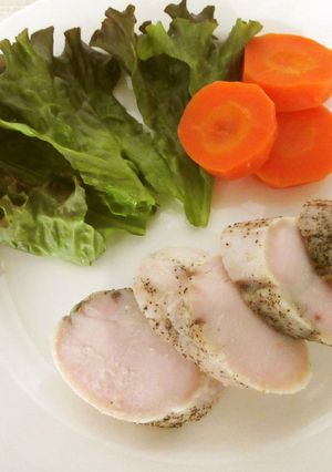 鶏むね肉を使ったお手軽鶏ハム-レシピのメイン写真