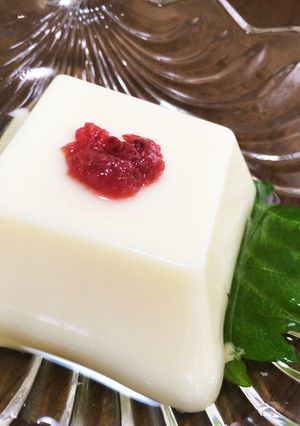 簡単アレンジ☆卵豆腐の梅肉添え-レシピのメイン写真